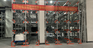 一款穿梭式貨架，讓浙江金琨鋯業(yè)有限公司的倉庫“脫胎換骨”！