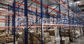 勝通重型貨架，快速解決戶外用品企業(yè)倉(cāng)庫(kù)的找貨難問(wèn)題！