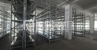 【案例直擊】料箱立體貨架，為溫州鞋業(yè)巨頭解鎖倉儲新效能