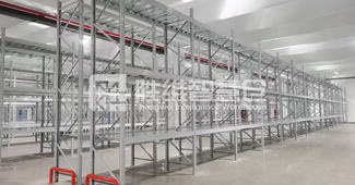 寧波設(shè)備廠老板夸：這款重型貨架很給力，倉儲問題立馬就解決了