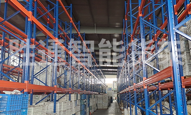 圣鹿廚房用品重型橫梁貨架安裝.jpg