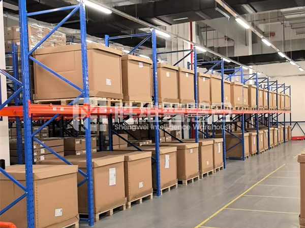 半導(dǎo)體-重型貨架600.jpg 半導(dǎo)體-重型貨架600.jpg